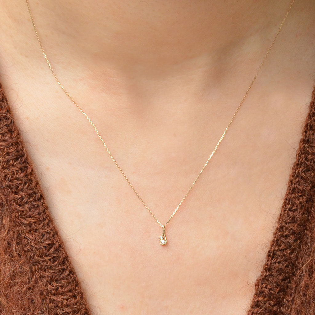 幸せを運ぶもの・ダイヤモンドネックレス・水【K10YG】21W