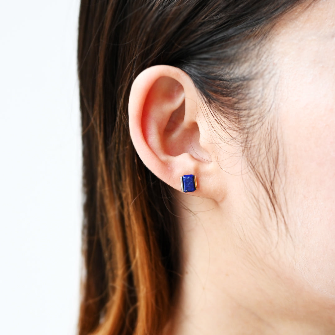 Talat  Than-sa-mǎi  ラピスラズリ シグネットピアス【SV925】25ss