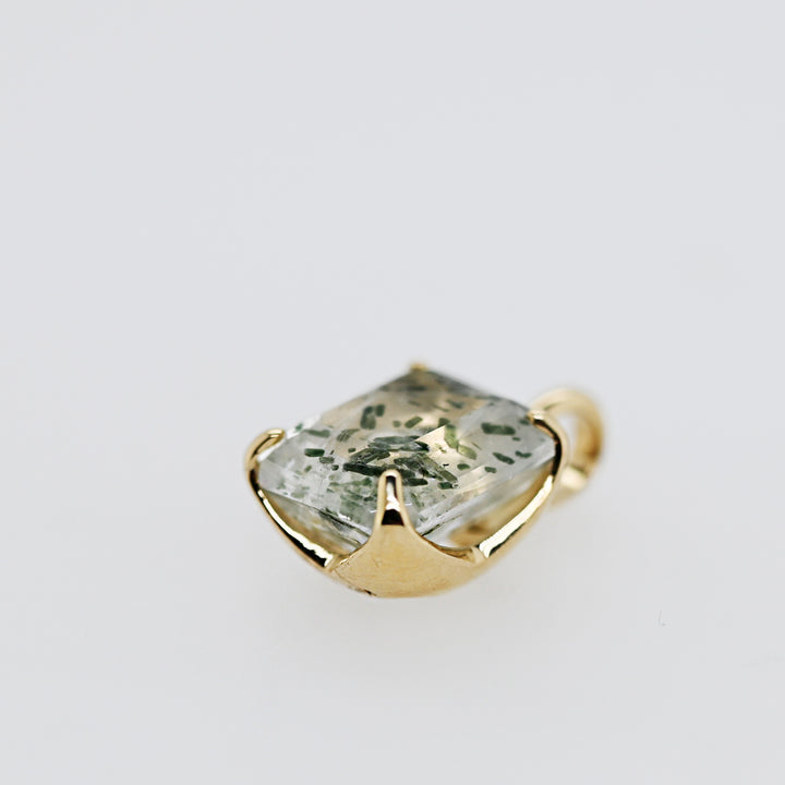 クローライトインクォーツペンダントトップ③25ss