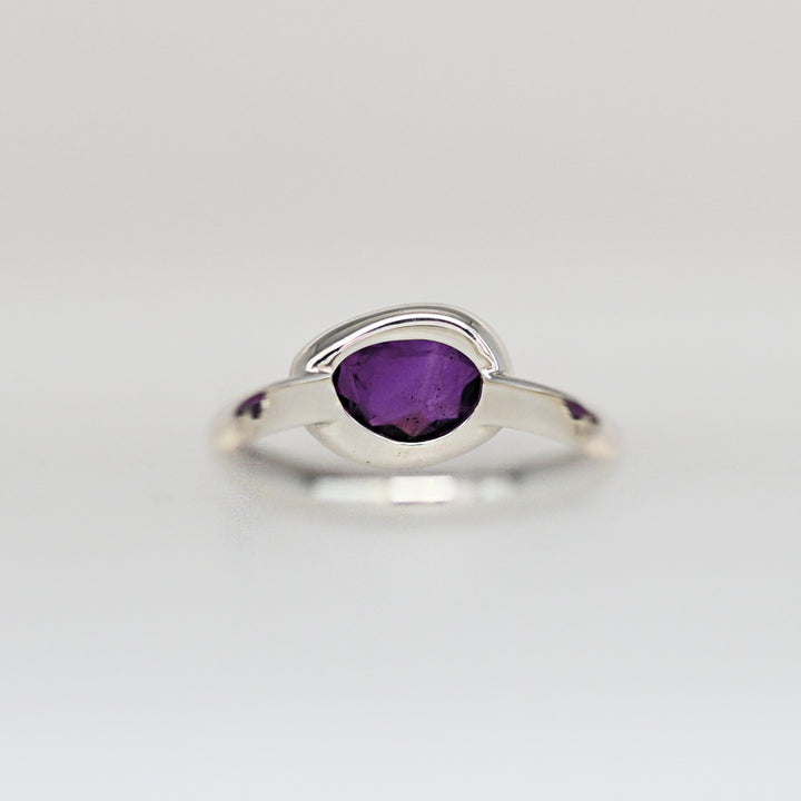 【数量限定】Talat Sabaai アメジストリング【SV925】25ss