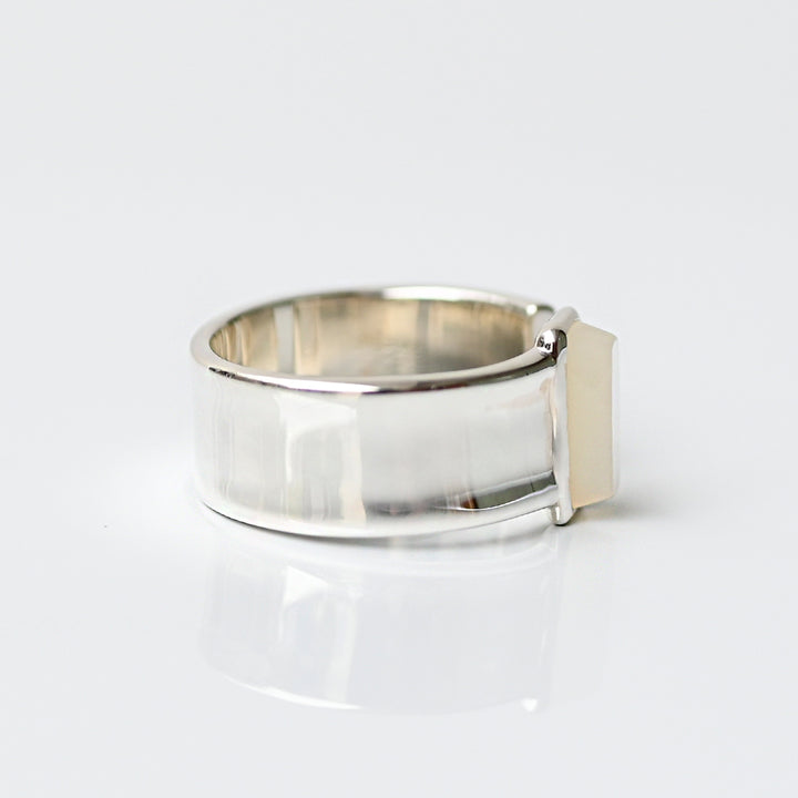 Talat  Than-sa-mǎi  マザーオブパール カフリング【SV925】25ss