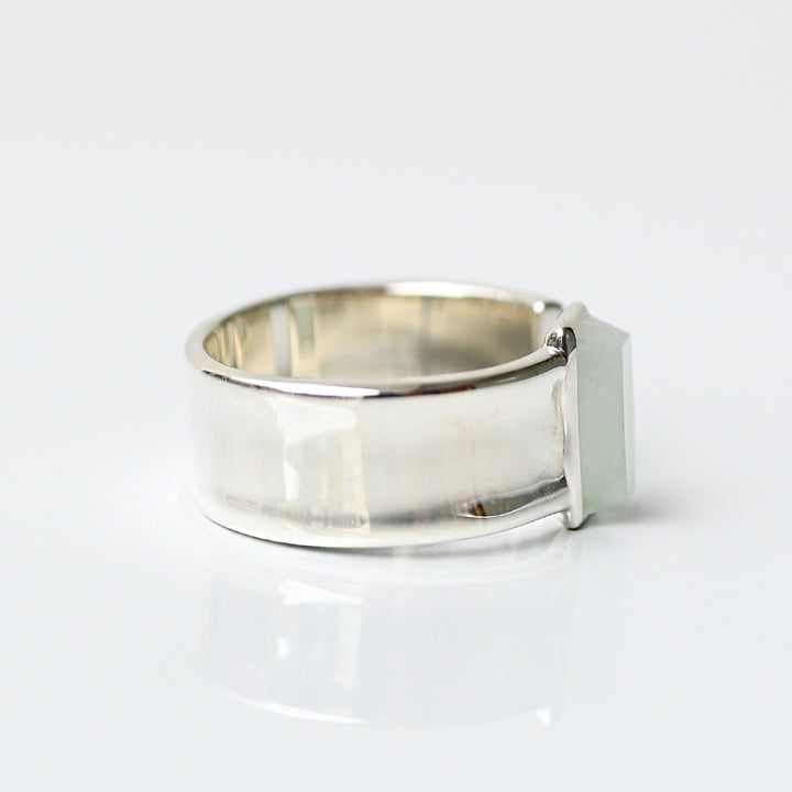 Talat  Than-sa-mǎi  グリーンジェイド カフリング【SV925】25ss