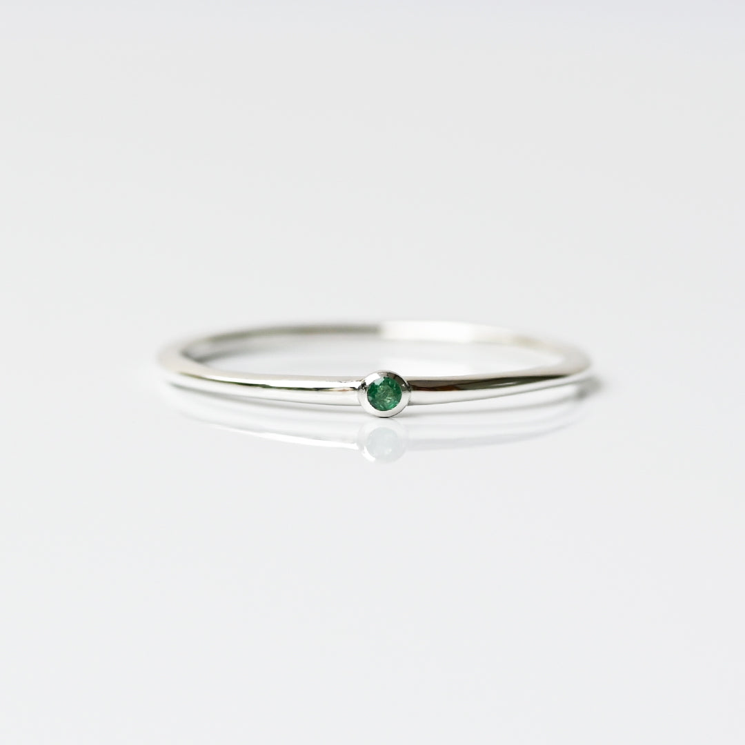 Talat 5月誕生石リング エメラルド【 SV925 】