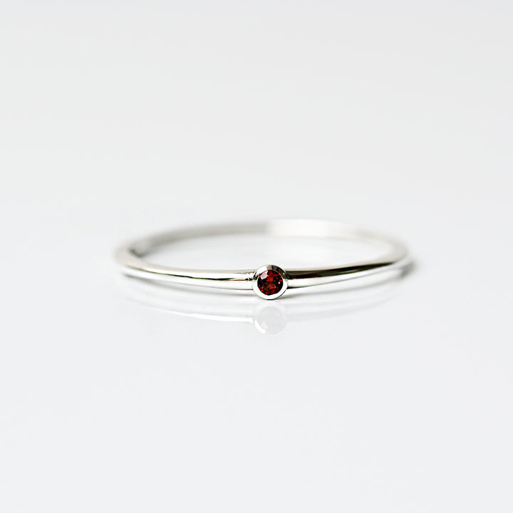Talat 1月誕生石リング ガーネット 【 SV925 】