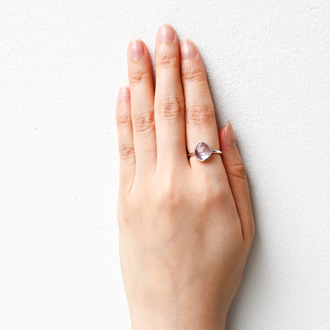 【数量限定】Talat Rʉaŋ アメジストトリプレットストーン リング【SV925】25ss