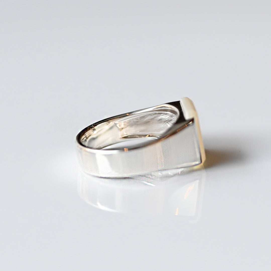 Talat  Than-sa-mǎi  マザーオブパール シグネットリング【SV925】25ss