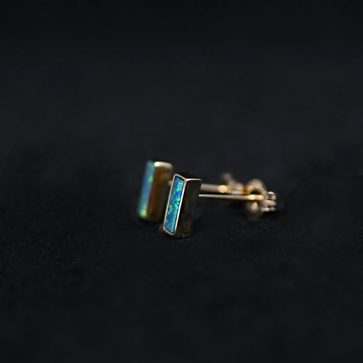 オーロラ・シナジーコレクション・ピアス(S)【K10YG】25AW