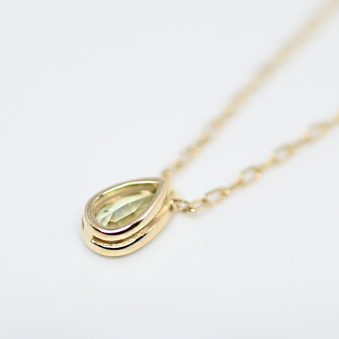 1点物 モンタナサファイヤ ペアシェイプカット ネックレス【K10YG】25ss