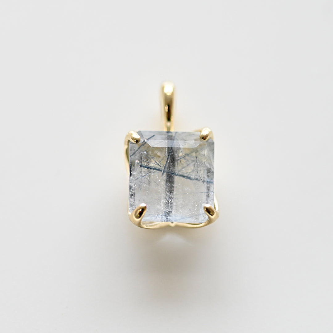 数量限定ブルートルマリンインクォーツペンダントトップ①【K10YG】25ss