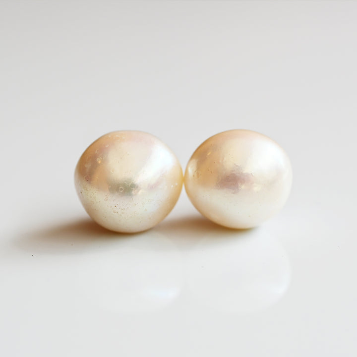 数量限定 バロックパールピアス