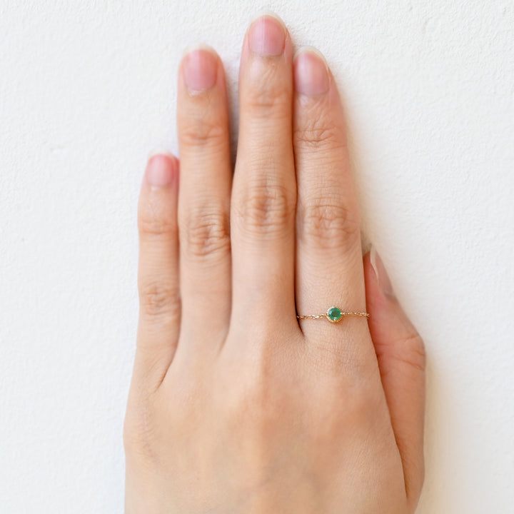 K10天然石チェーンリング エメラルド