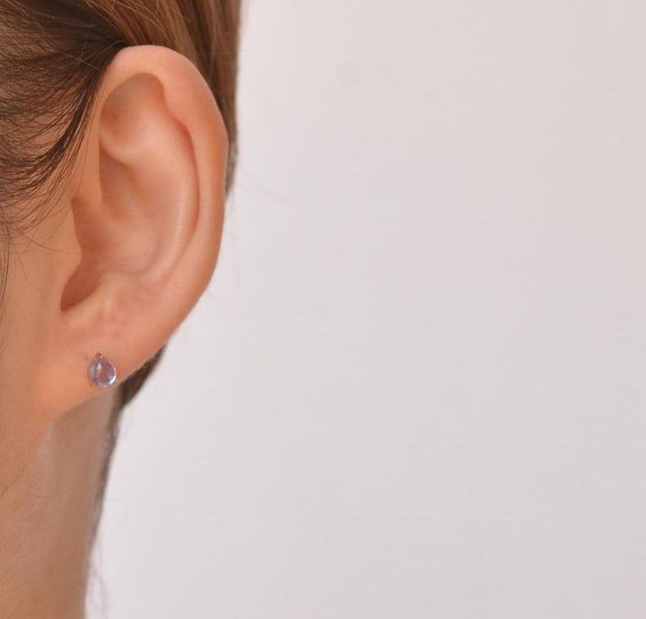 【各種クーポン・ポイントのご利用不可】ファンシーカット 12月 タンザナイトピアス【K10YG】