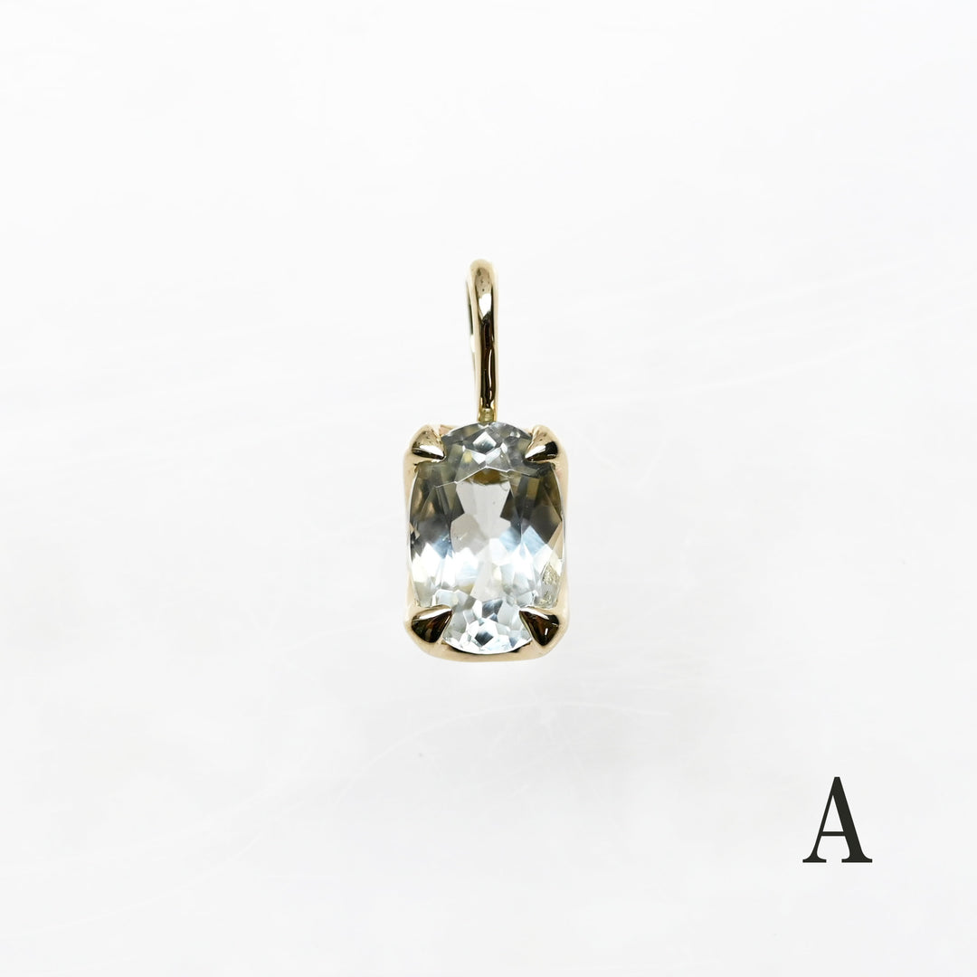 【1点もの】 アクロアイトペンダントトップ K10イエローゴールド｜pale