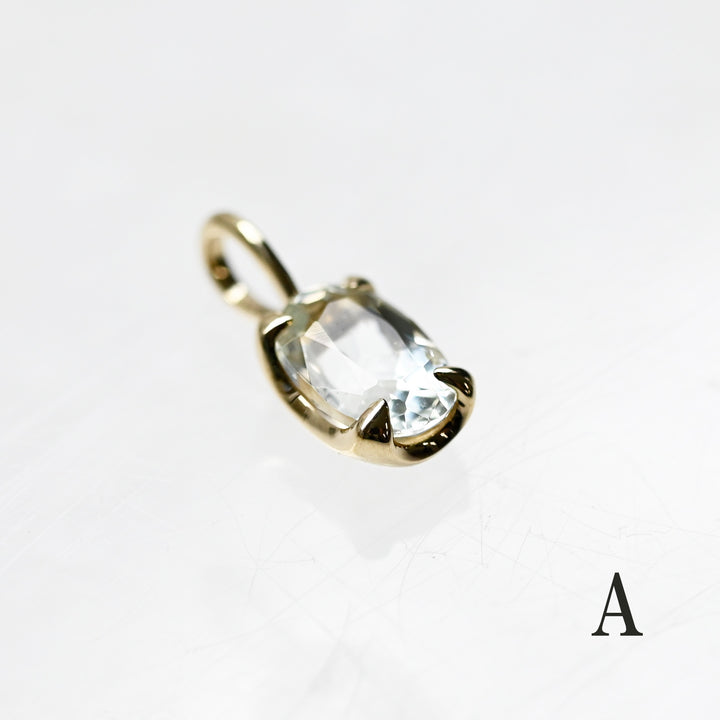 【1点もの】 アクロアイトペンダントトップ K10イエローゴールド｜pale