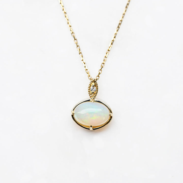 オパール×ダイヤモンド オーバル ネックレス【K10YG】｜Opaline