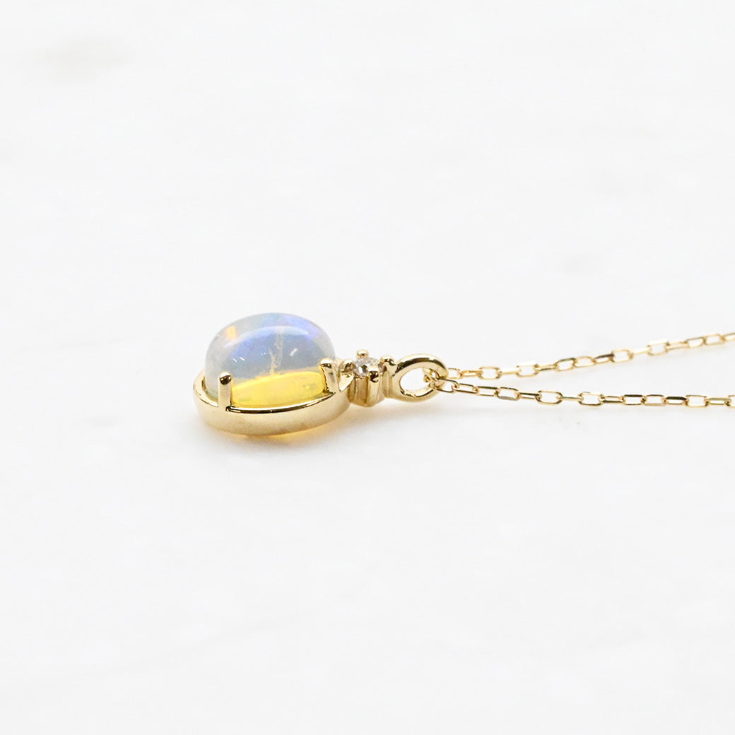 オパール×ダイヤモンド オーバル ネックレス【K10YG】｜Opaline