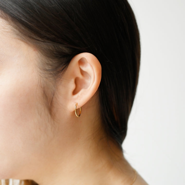 プレーンサークルピアス①【K18】26ss