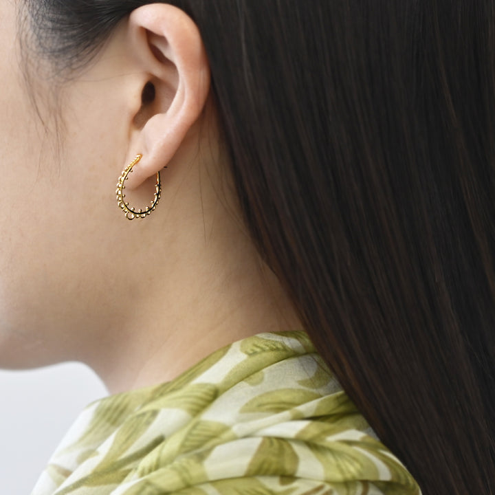 Talat　Kanok Lai Thai ①ピアス　【SV925＋K10YG】26ss