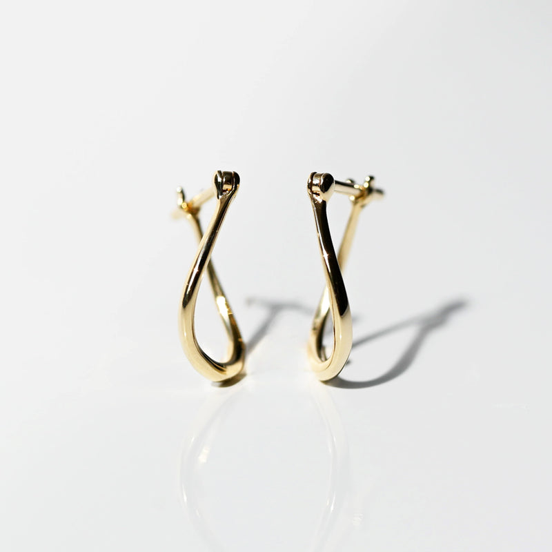Amulet　馬蹄　ピアス【K10YG】23A/W