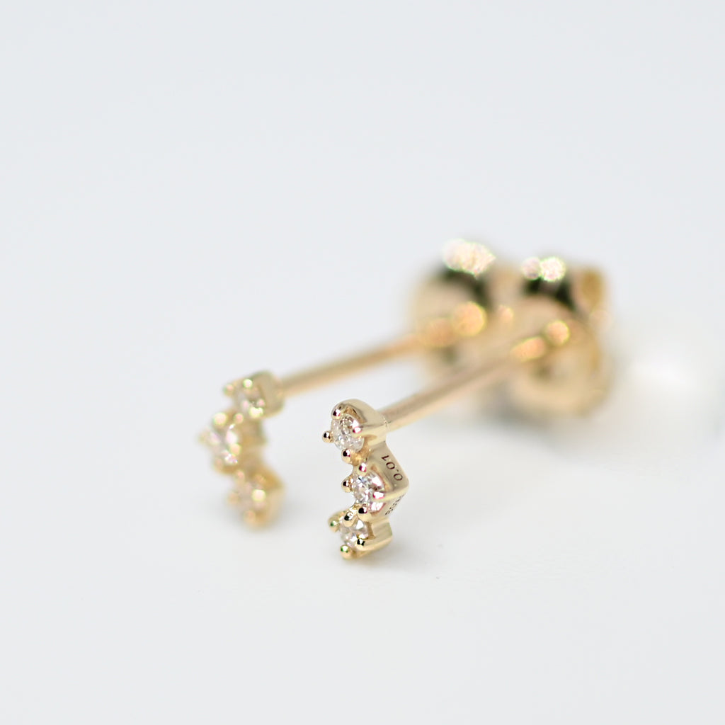 3ピースダイヤモンドピアス【K10YG】24AW