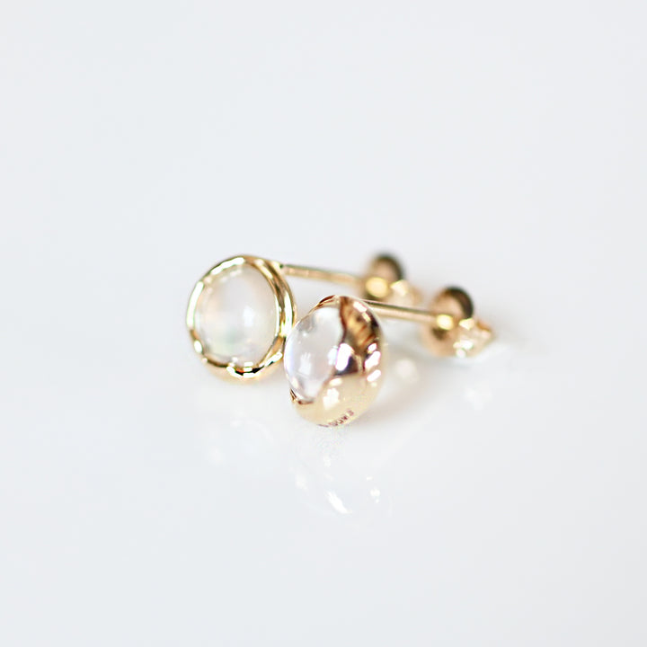 Éclore ピアス【K10YG】26ss