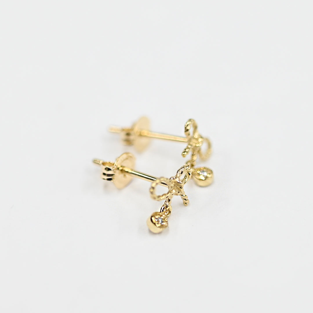 リボンピアス【K10YG】26ss