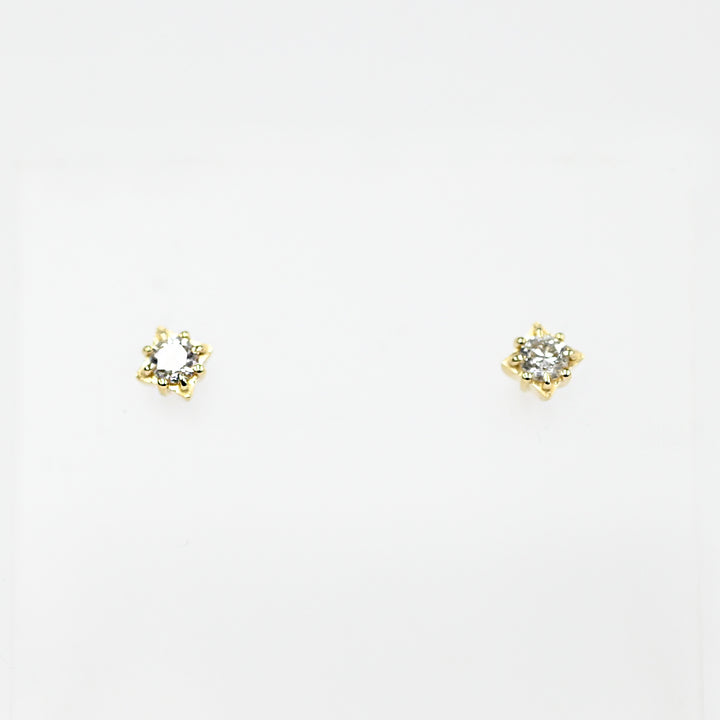 ダイヤモンド四芒星ピアス【K10YG】26ss