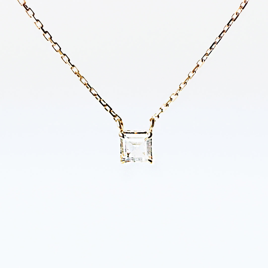 1点物 フェナカイトスクエア ネックレス【K10YG】25SS – sowi