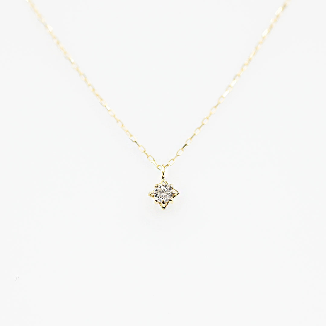 ダイヤモンド四芒星ネックレス【K10YG】26ss