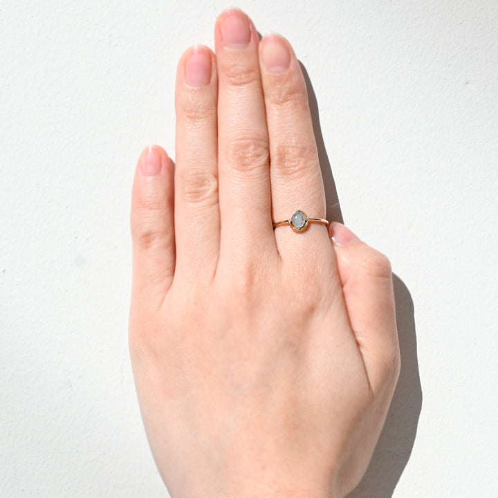 【各種クーポン・ポイントのご利用不可】ファンシーカット ３月ミルキーアクアマリンリング【K10YG】