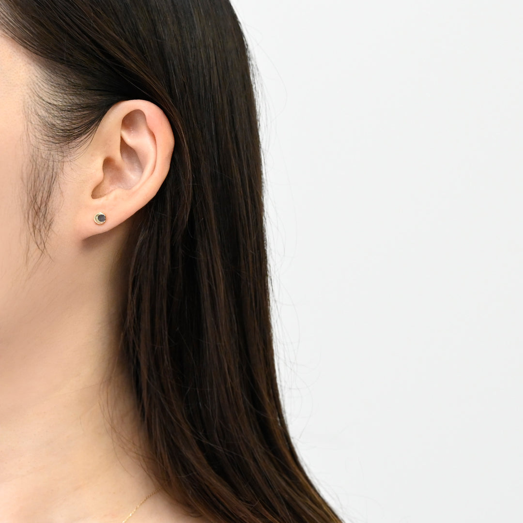 【数量限定】のぼり月　黒蝶貝　ピアス　K10YG