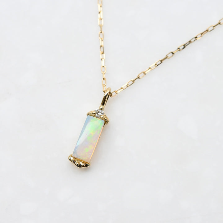 オパール×ダイヤモンド バゲット ネックレス【K10YG】｜Opaline