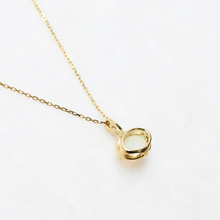 オパール×ダイヤモンド オーバル ネックレス【K10YG】｜Opaline