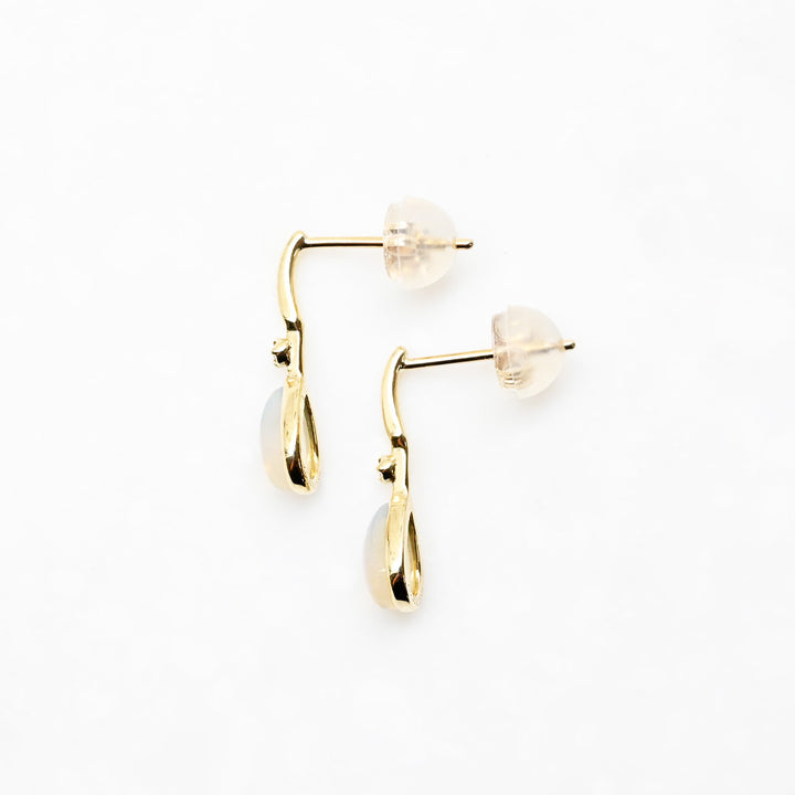 オパール×オダイヤモンド ペアシェイプピアス②【K10YG】｜Opaline