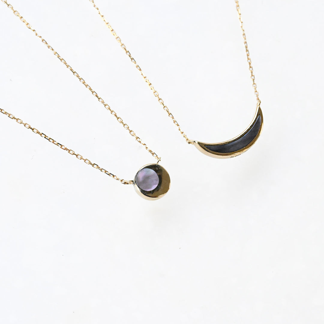 【数量限定】のぼり月　黒蝶貝　ネックレス　K10YG