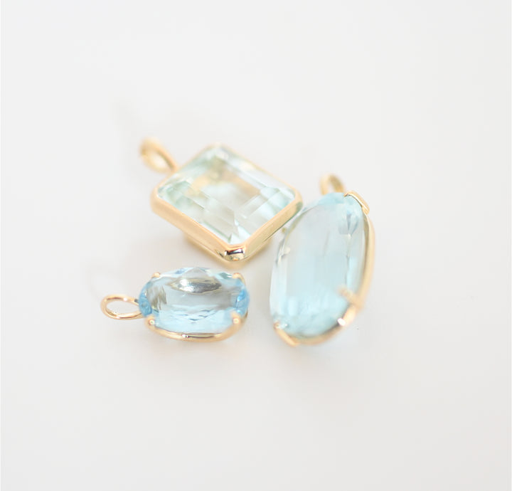 【1点物】アクアマリン ペンダントトップ　オーバル①【K10YG】26ss