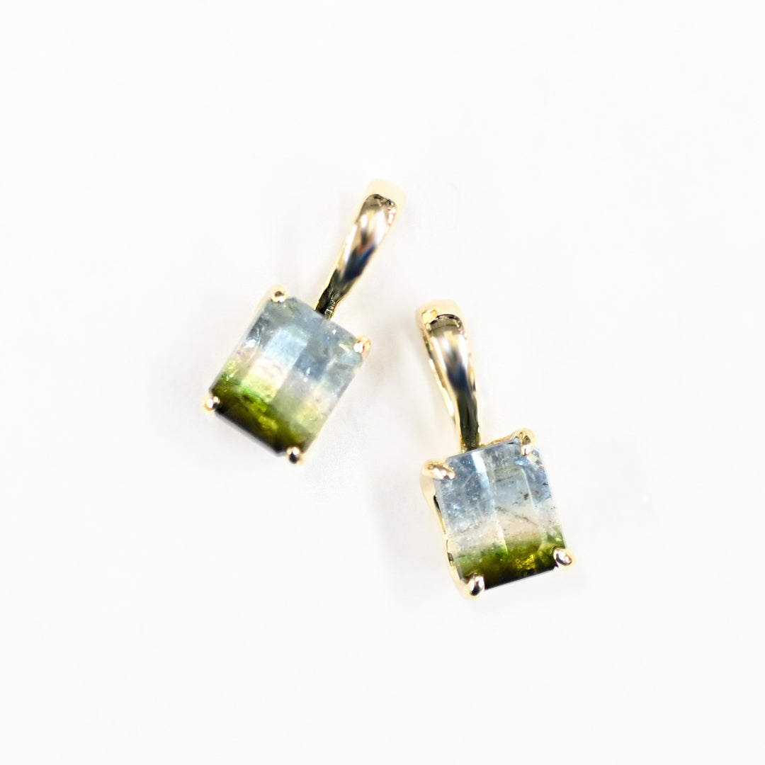 ミルキーアクアマリンチャーム【K10YG】 – sowi