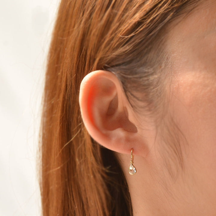 【各種クーポン・ポイントのご利用不可】花雫　ホワイトクォーツ　ピアス　22SS