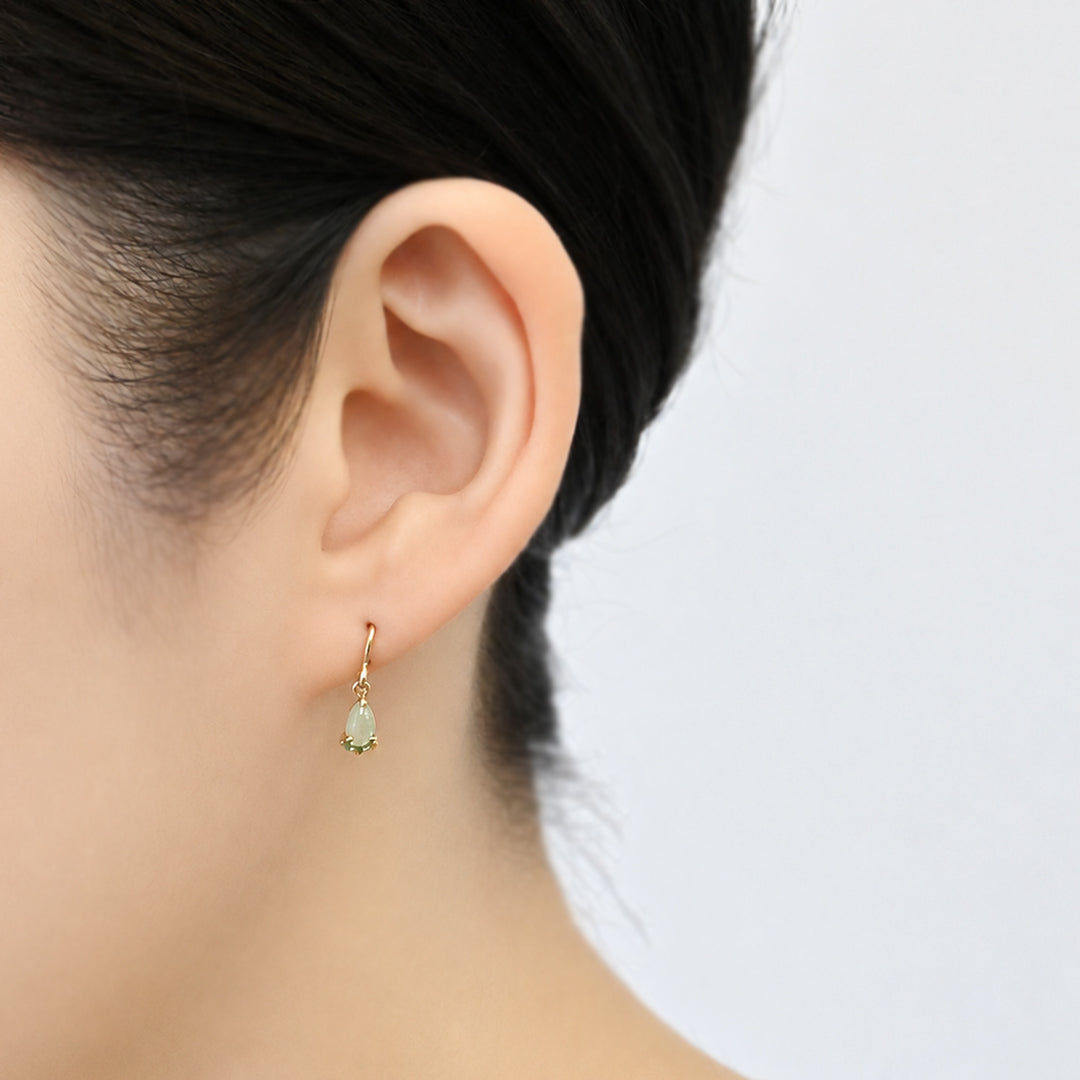 エメラルド ジェイド K10イエローゴールド ピアス｜Feuilles – sowi