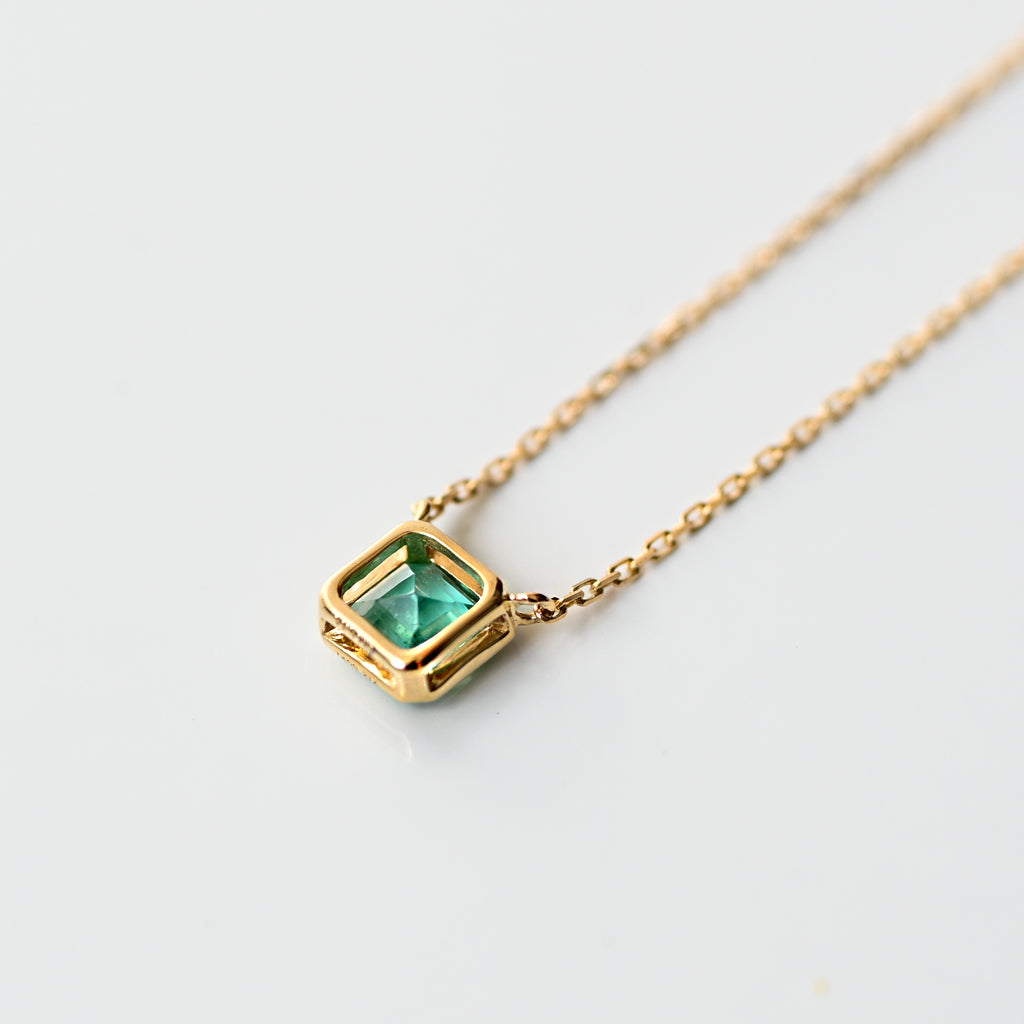 エメラルドネックレス K18イエローゴールド｜GRACE – sowi