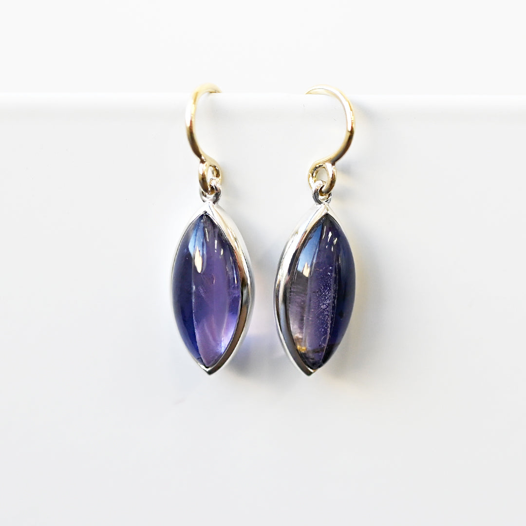 Talat Consonance アメジスト＆アイオライト ピアス 26ss – sowi