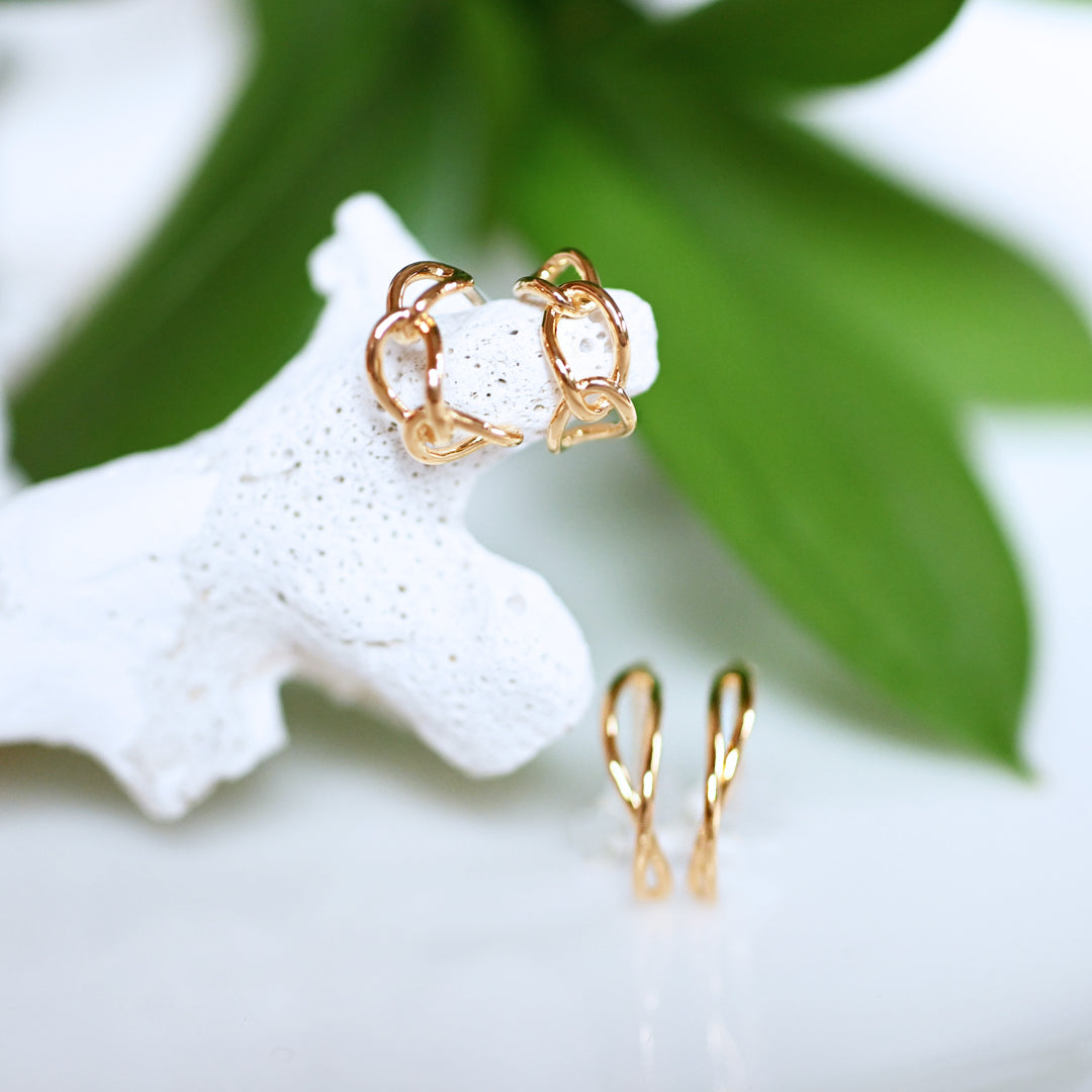 Talat Chic Oriental Rope ピアス 【SV925＋K10YG】26ss – sowi