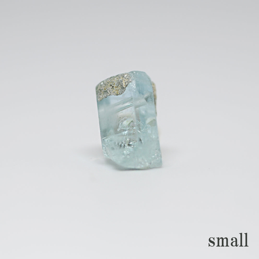atsumeru jewelry アクアマリン 原石 25ss
