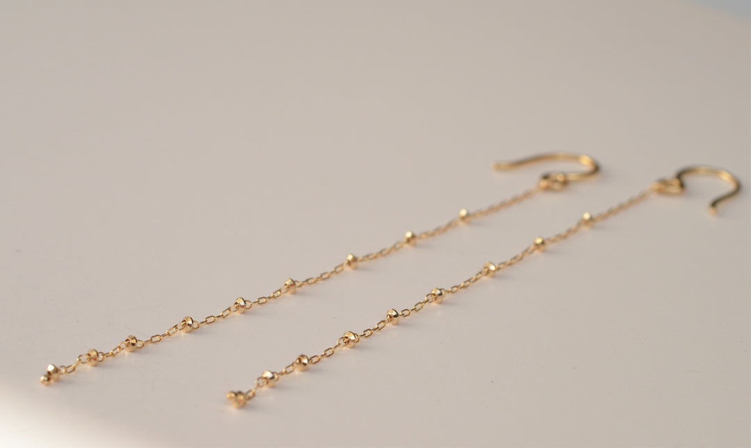 【各種クーポン・ポイントのご利用不可】シャイニー・フックピアス・ロングタイプB【K18YG】20W